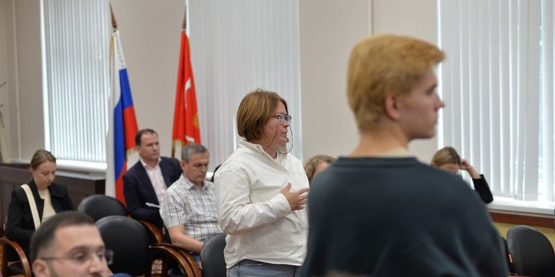 ФОТО: Четвертый круглый стол