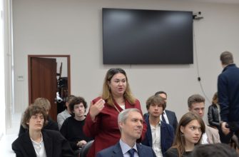 Фото: Шестой круглый стол